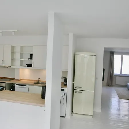 Apartment 2-bed In Center